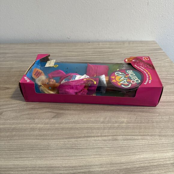 1993 Camp Barbie Doll Glow In The Dark Sleeping Bag Hair Color Change NIB NRFB - Picture 10 of 10